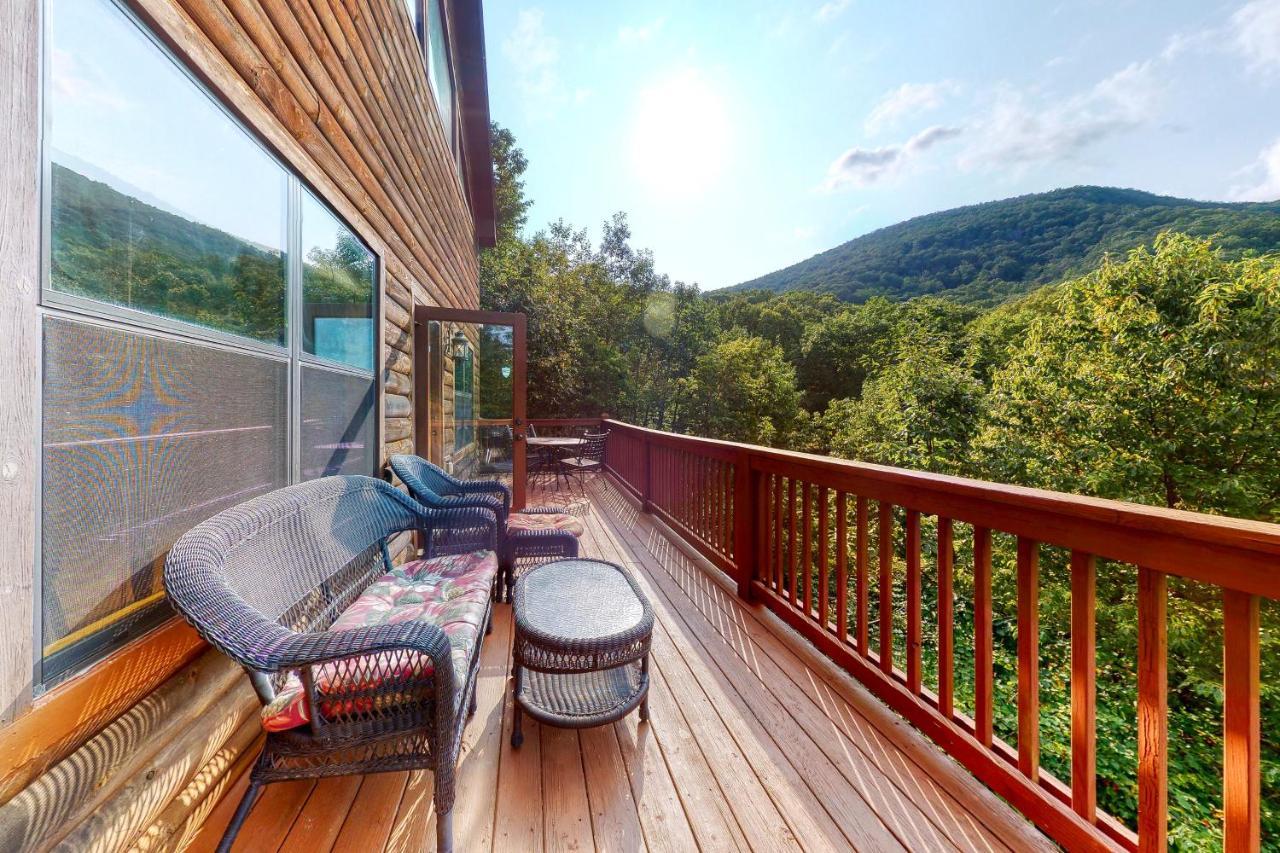 Red Roof Retreat Villa Cleveland Luaran gambar