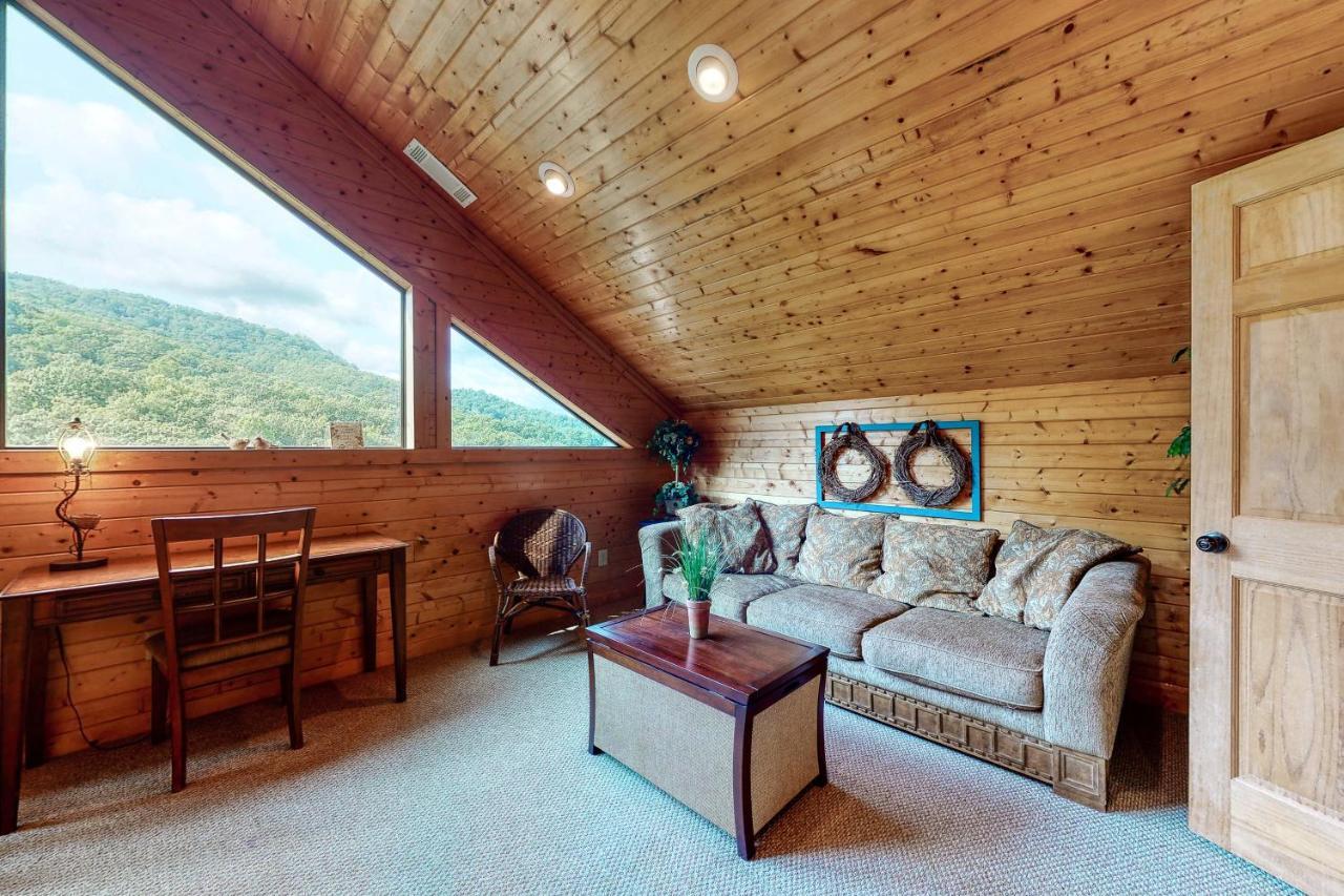 Red Roof Retreat Villa Cleveland Luaran gambar
